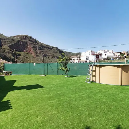 Alma * Vega de San Mateo