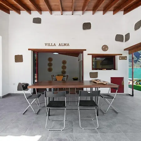 Alma * Vega de San Mateo